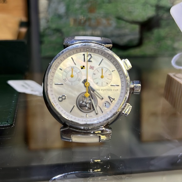 Louis Vuitton Tambour Watch - Picture 7 of 7